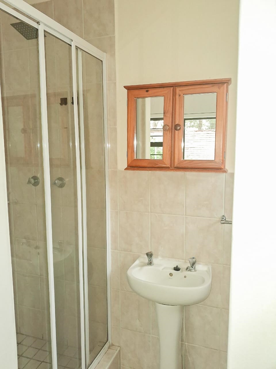 To Let 2 Bedroom Property for Rent in Gonubie Eastern Cape